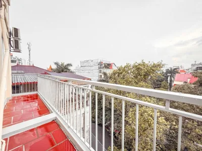 Chambre double avec salle de bains privative — La Casa Di Dicembre 35 Xuân Diệu